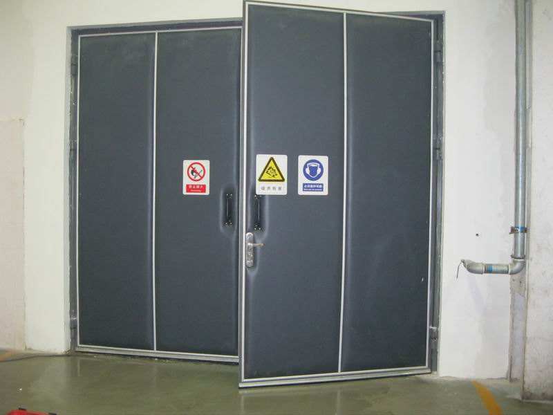 深圳防火隔音門(mén)訂制廠家_深圳錄音棚隔音門(mén)多少錢(qián)