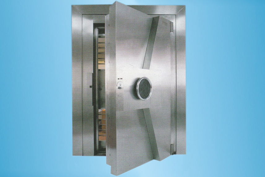 不銹鋼金庫(kù)門哪個(gè)廠家好_金庫(kù)門哪個(gè)品牌比較好_銀行金庫(kù)門生產(chǎn)廠家哪家好